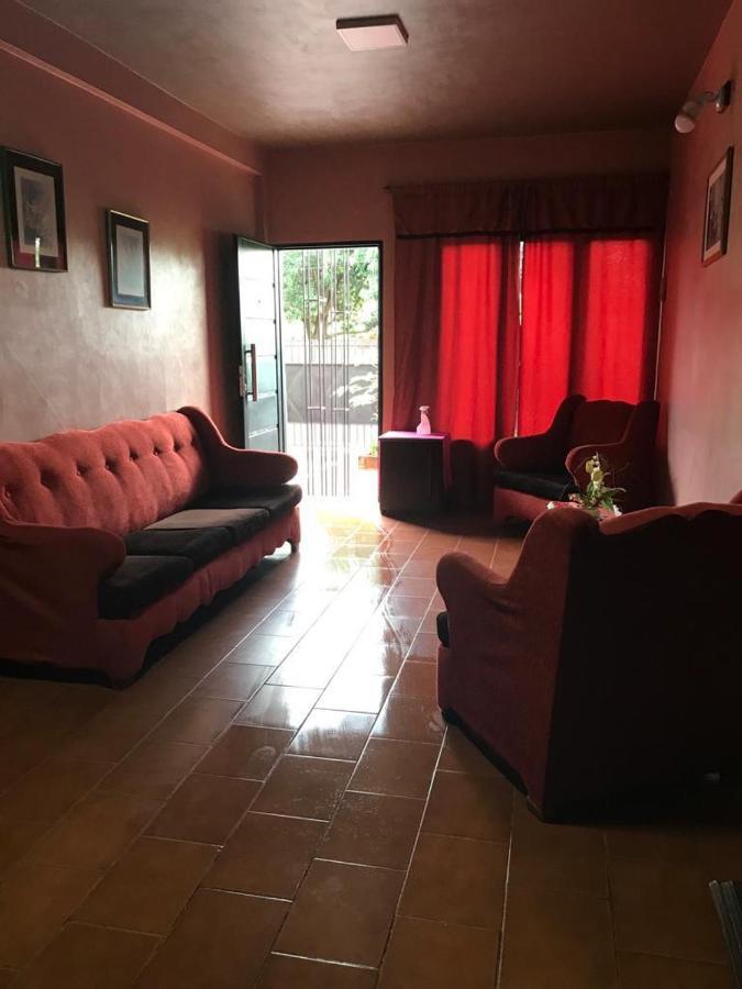 Yate I Villa Puerto Iguazu Exterior photo